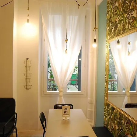 Arty 20m² District Of Batignolles * Parigi