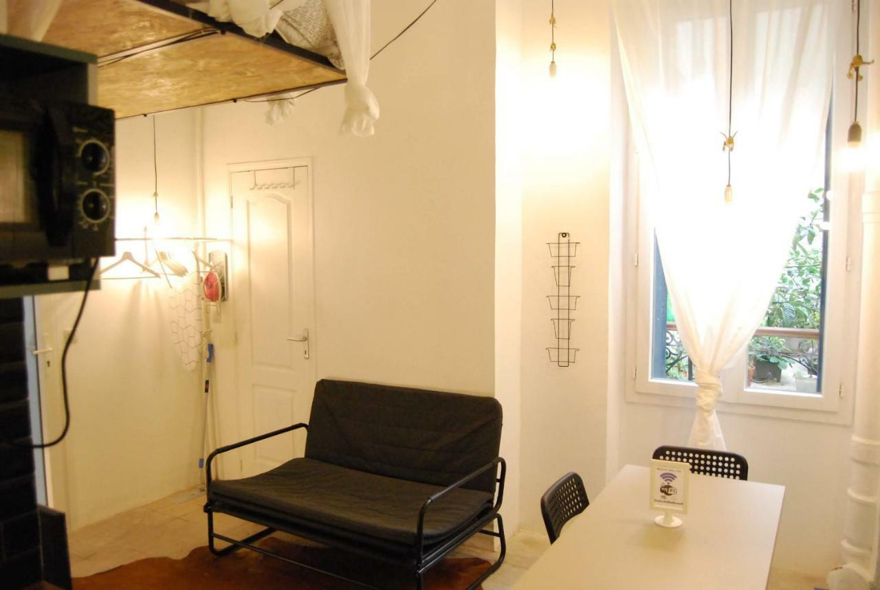 Arty 20m² District Of Batignolles Parigi